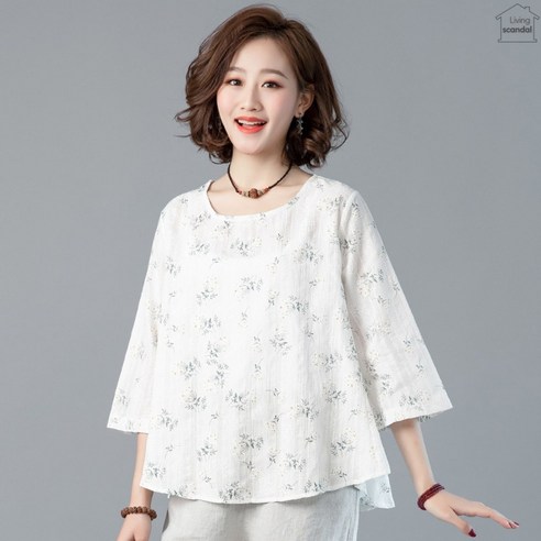 꽃무늬로 시선을 사로잡는 봄철 스타일: 리빙스캔들 면블라우스!
