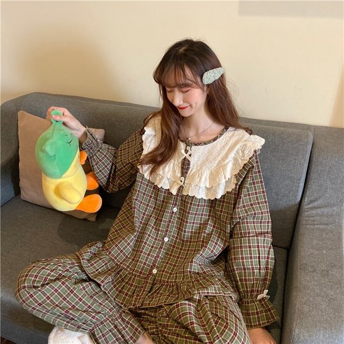 봄날의꽃 긴팔 펀칭 타탄체크 잠옷