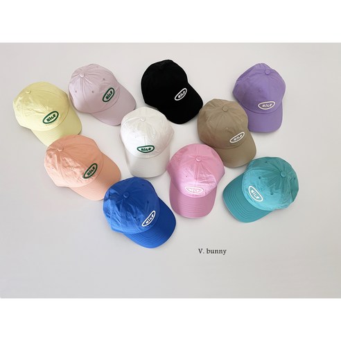 여름 햇살과 물놀이로부터 아이를 지켜주는 든든한 방수 캡 모자