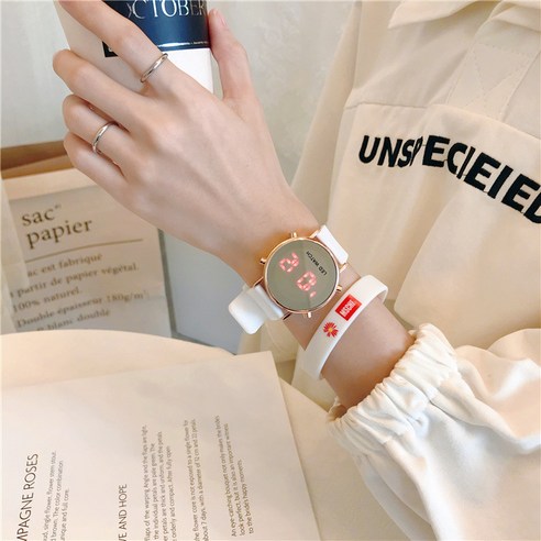 한수위 여성 손목 시계 LED 디지털 미러 캔디팝 여자 학생 패션 손목 시계, 화이트 스마트워치 한수위 여성 손목 시계 LED 디지털 미러 캔디팝 여자 학생 패션 손목 시계, 화이트 스마트워치