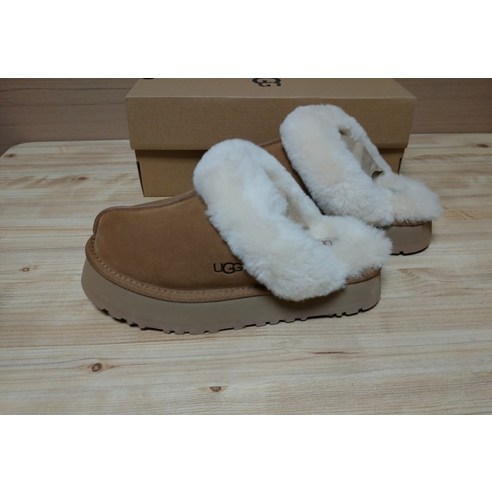 국내 배송 US UGG 23FW 디스케트 W DISQUETTE 1122550 Chestnut, 1개