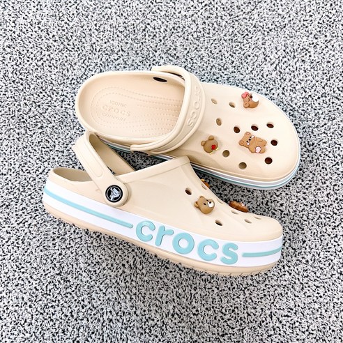 크록스 Crocs 바야밴드 클로그 슬리퍼 윈터화이트 / 악세사리 세트 [브랜딩랩스]