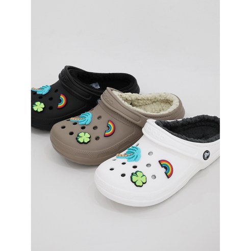 따뜻함과 스타일을 모두 갖춘 겨울철 필수템