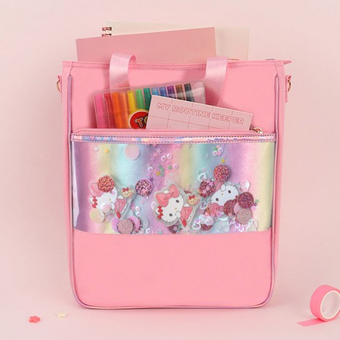 헬로키티와 함께하는 행복한 외출