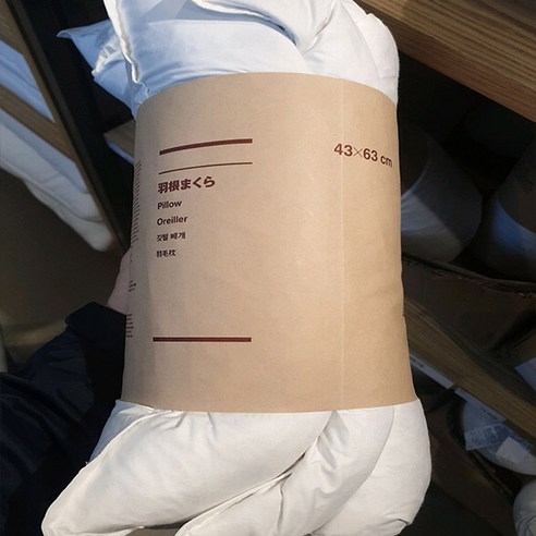 매일 아침 호텔 침대에서 깨어나는 마법, 무인양품 깃털 베개 사용 후기 무인양품베개