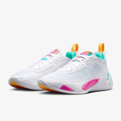 코트 위 예술, 나이키 조던 루카 1 PF: 화이트 다이나믹 터콰이즈 영원스토리지와의 만남 루카1