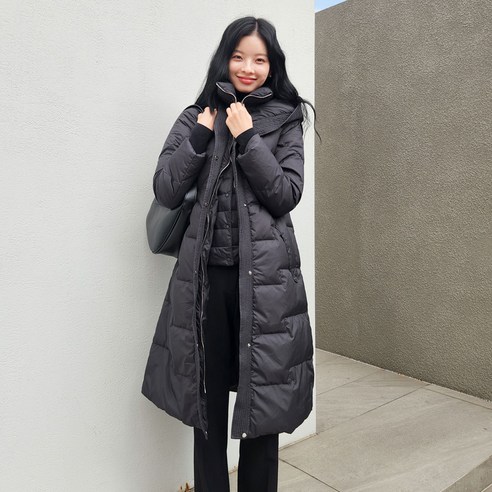 겨울철 추위를 따뜻하게, 단열되고 흡습 발산성 있는 오리털 패딩 자켓으로