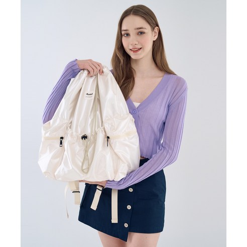 세련된 스타일과 기능을 갖춘 완벽한 백팩