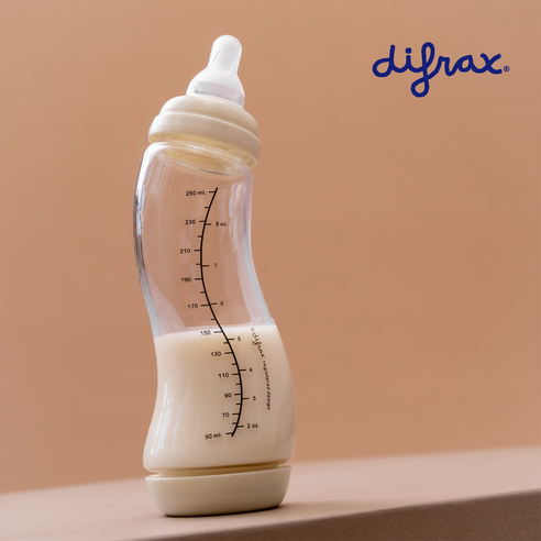배앓이 걱정 끝! 디프락스 유리 젖병으로 편안한 밤을 선물하세요.