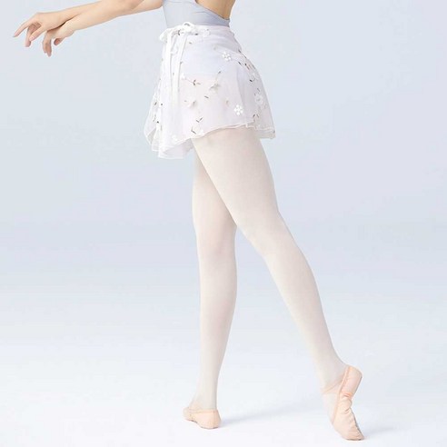 라인을 살려주는 마법, 쥐스따꼬르 발레복