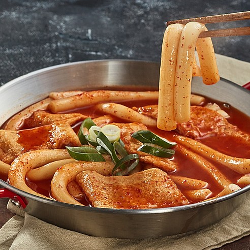 쿠팡 초할인  국물 밀떡 떡볶이 은영이떡볶이 새벽에 뽑은 냉장 생밀떡 2인분 어묵 포함 (순한 보통 매운 더매운 짜장 5가지 맛 중 선택), 매운맛, 1개, 460g