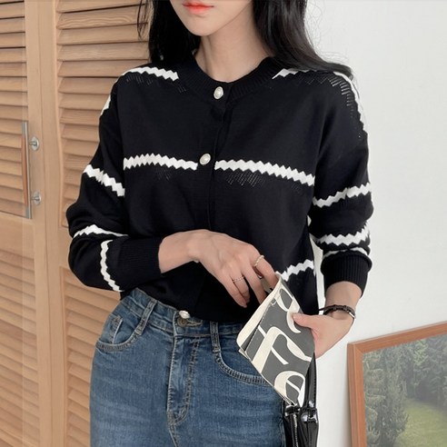[오버나인] 여성 진주 단추 단가라 스카시 가디건: 봄/가을철의 세련되고 다재다능한 아이템