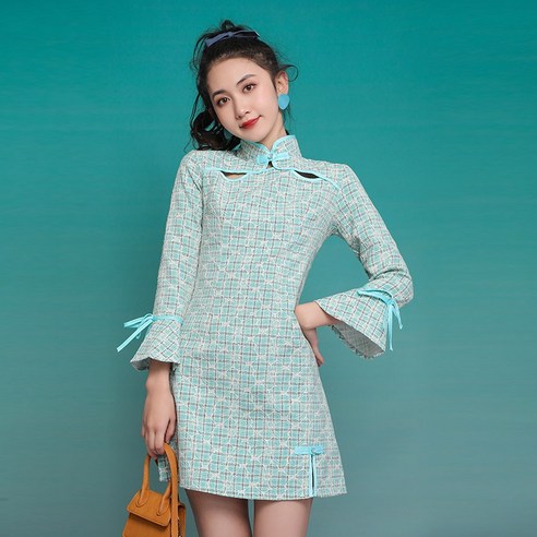 실제 총 자수 개선 Cheongsam 드레스 가을 겨울 젊은 새로운 드레스 슬림 레트로 짧은 드레스