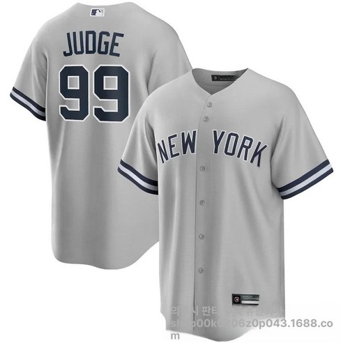 뉴욕 양키스 MLB 유니폼으로 스타일과 팬심을 동시에!