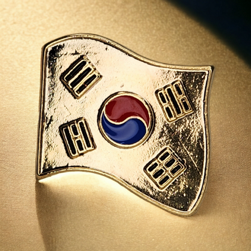 쥬얼포레 국내생산 프리미엄 입체 볼드 골드 태극기 뱃지 국회의원 정장 배지 군용 특급전사 군대 전역모 한국 군인 금장 행사 선물 단체