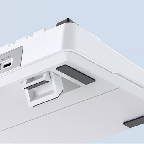 AULA F99 프로: 완벽한 타건감과 자유로움으로 당신의 게임을 완성하다.