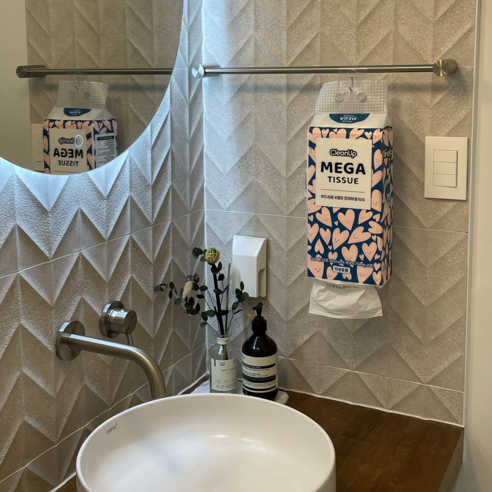 공간 효율성과 부드러움을 모두 갖춘 메가티슈, 합리적인 가격으로 만나보세요!