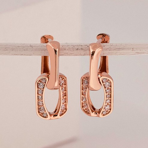 화려함과 세련미가 조화된 14k 18k 스톤티아른 귀걸이