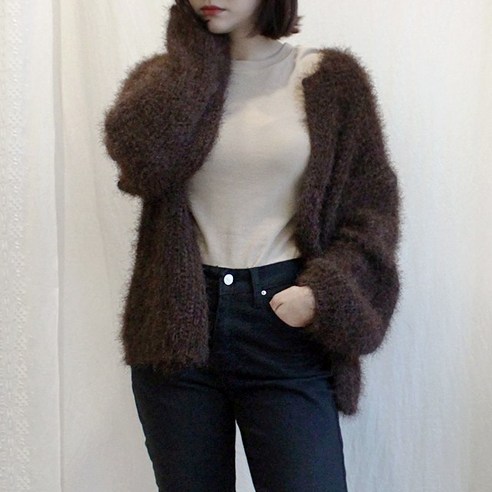 커밍투유 루즈핏 부클 퍼 가디건