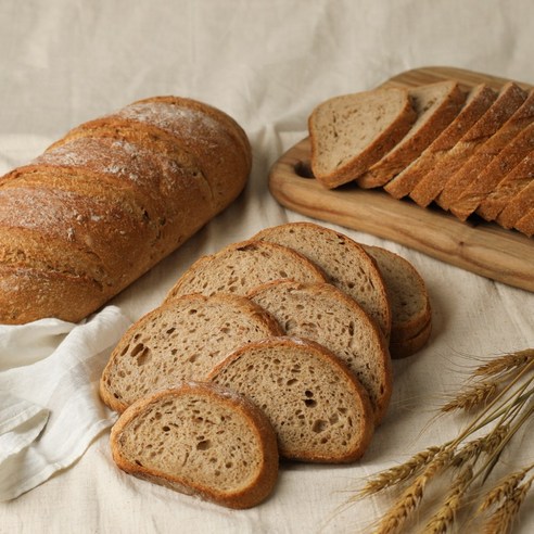 건강과 풍미를 담은 유동부 치아바타 통밀빵 뺑페이장으로 특별한 식탁을 완성하세요.