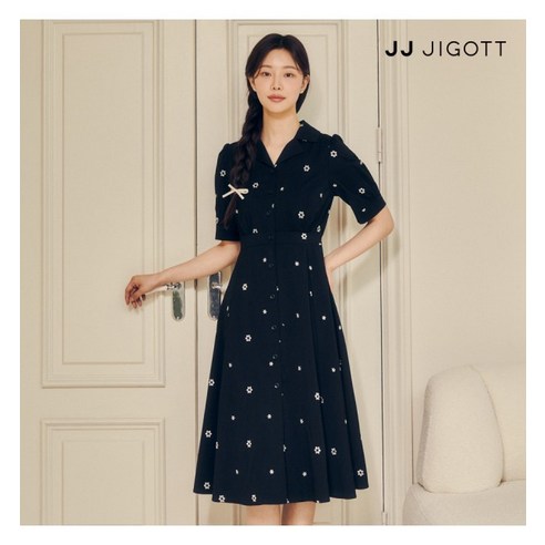 JJ지고트 (JJ지고트) 자수 오픈 칼라 플레어 원피스 GP5P0OP521