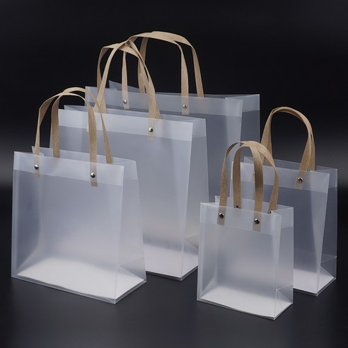 투명성의 우아함이 특징인 반투명 쇼핑백