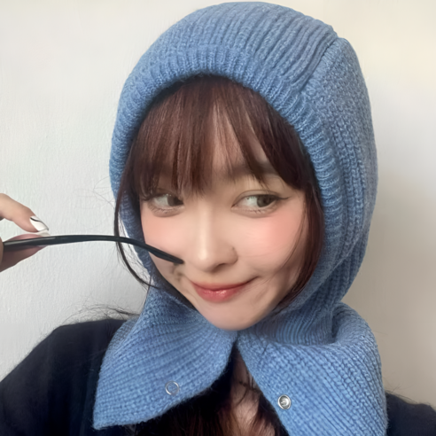 이더커머스 겨울 여성 니트 바라클라바