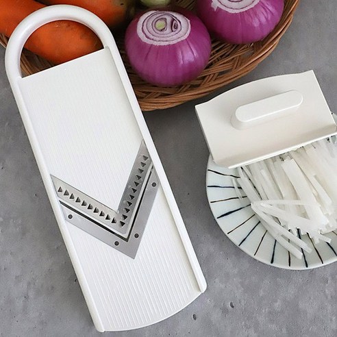 섬세한 요리의 조력자, 시모무라 채칼로 완성하는 맛과 멋 시모무라채칼