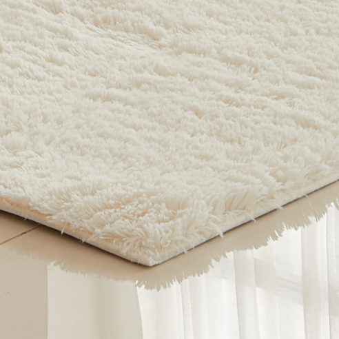 고급스러움과 실용성을 겸비한 물세탁 가능 샤기 러그