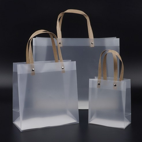 투명성의 우아함이 특징인 반투명 쇼핑백