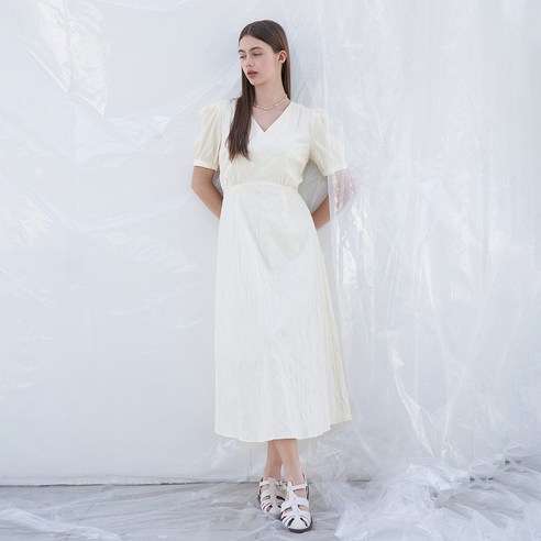 258983 [올리브데올리브] V넥 자수 원피스 OH3MO5900