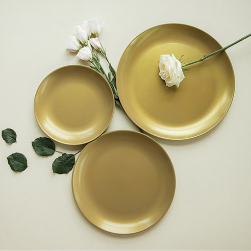 주방에 예술을 더하는 쿠플라트 순동 원형접시 세트