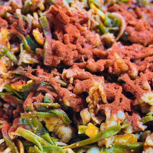 매콤새콤 쫄깃한 팍팜 레몬무뼈닭발로 맛있는 행복을!