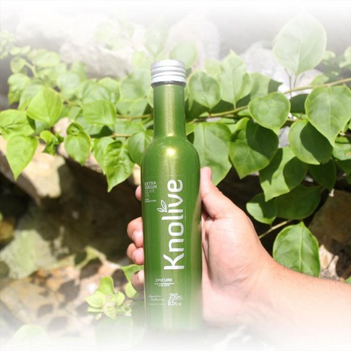 지중해의 햇살과 건강을 담은 널리브 엑스트라 버진 올리브 오일 에이큐어