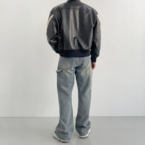 Y2K 패션의 필수 요소인 남성 블루종 투웨이 비건 레더 레이싱 바이커 자켓