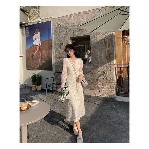 [웨딩나우ㅣ강추] 품격과 아름다움이 조화를 이루는 LYUMAY 셀프웨딩드레스 [WeddingNOWㅣ인기상품]