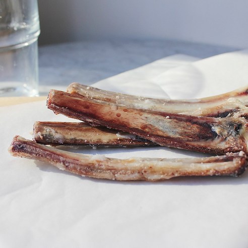 뼈 건강과 즐거움을 한 번에! 아이펫베이크 뼈뼈로 양 갈비뼈 껌