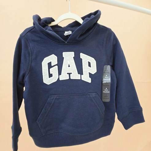 스타일과 편안함을 동시에! GAP 키즈 빅로고 패치 후드티로 우리 아이 스타일 완성!