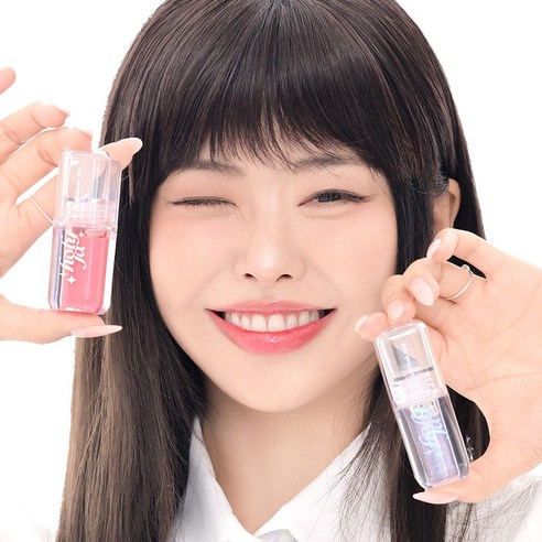 아름다운 입술을 하루 종일 유지할 수 있는 장시간 지속력과 보습성을 겸비한 홀리자 워터막 틴트