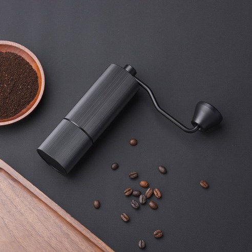 커피 애호가를 위한 트렌디하고 완벽한 수동 커피 그라인더