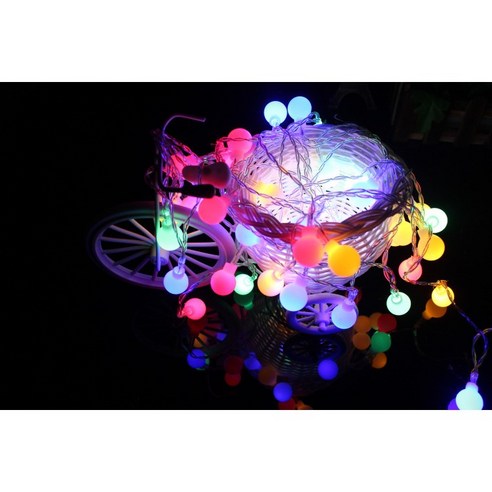 다채로운 빛으로 야외 모험과 실내 분위기를 밝히는 캠핑전구 앵두알전구