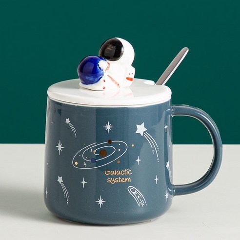 성격 트렌드 세라믹 물 컵 크리 에이 티브 별이 빛나는 하늘 우주 비행사 머그 뚜껑 숟가락 우유 커피 컵 선물, {"색깔":"우주 비행사 블루"}, 401-500ml