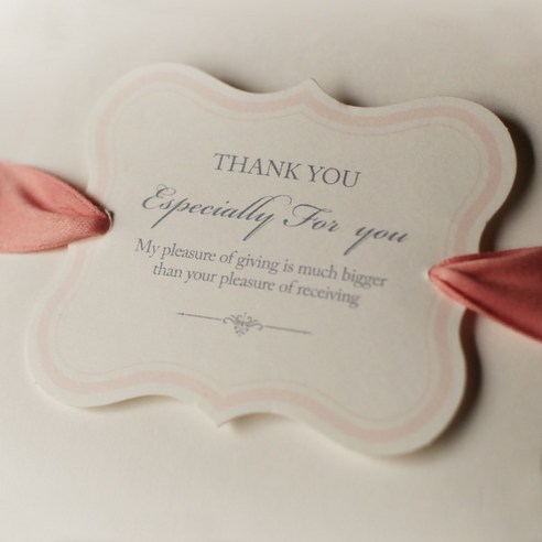 밋밋한 일상에 숨결을 불어넣다: 디비디디자인 심플 테그 활용법 테그아트