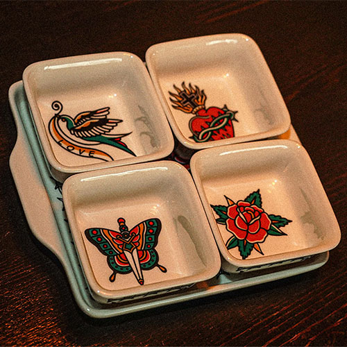 헥소코드 Quad Art Plate 타투디자인 빈티지 양식 플레이트 디너 나눔찬기세트 사각접시1P+사각볼4P, 1개