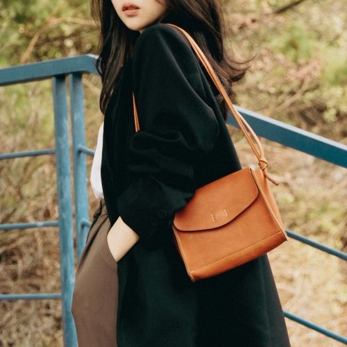 HEVITZ 340 브리즈백 00164 229743, 블랙, (M)19.5cm x 14cm x 6.8cm_추가안함, 블랙