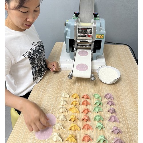 만두피칼국수기계
