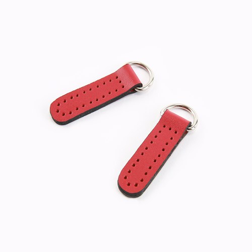 레드 라운드 실버 가죽 고리장식, 1개