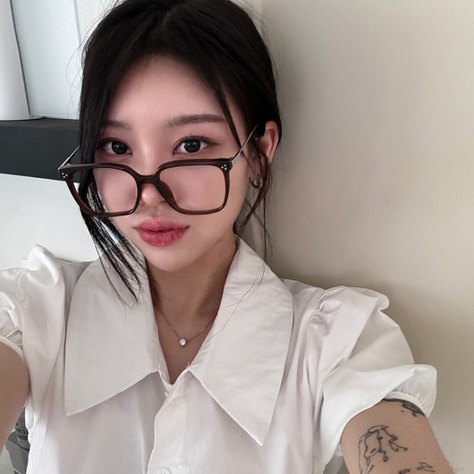 하리몽드 사각 프레임 빅사이즈 슬림 뿔테 안경테 5color