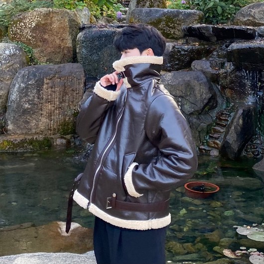 근원 남자 하이넥 무스탕 자켓