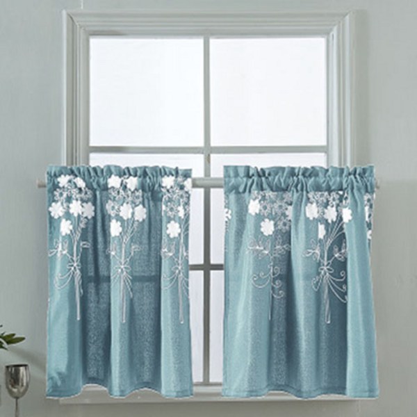 다용도 작은창 반커튼